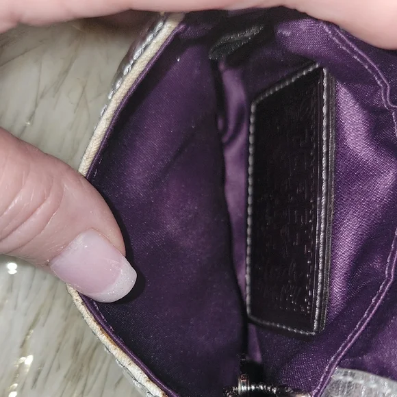 Coach Poppy Limited Edition Silver Sequin Micro Bag - Picture 12 of 16